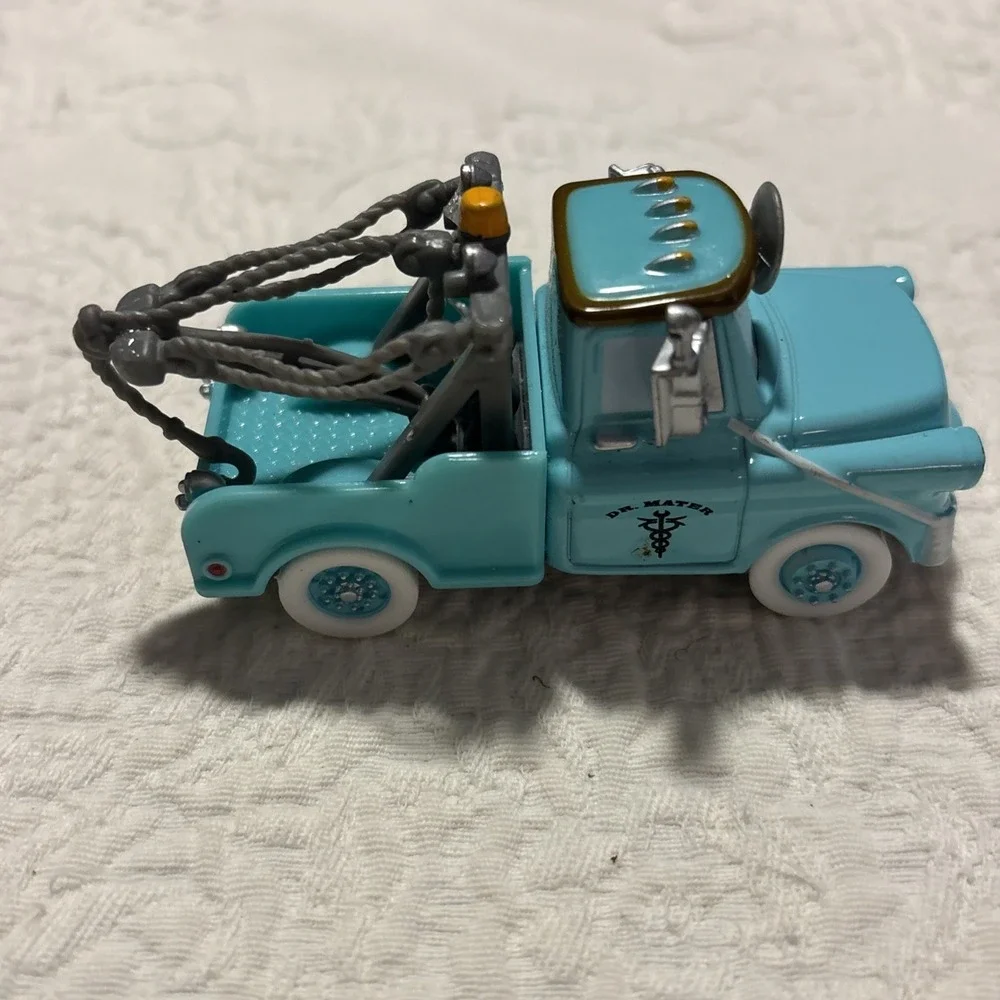 Dr. Mater Tow Truck Pixar Cars Disney Shorts Metal